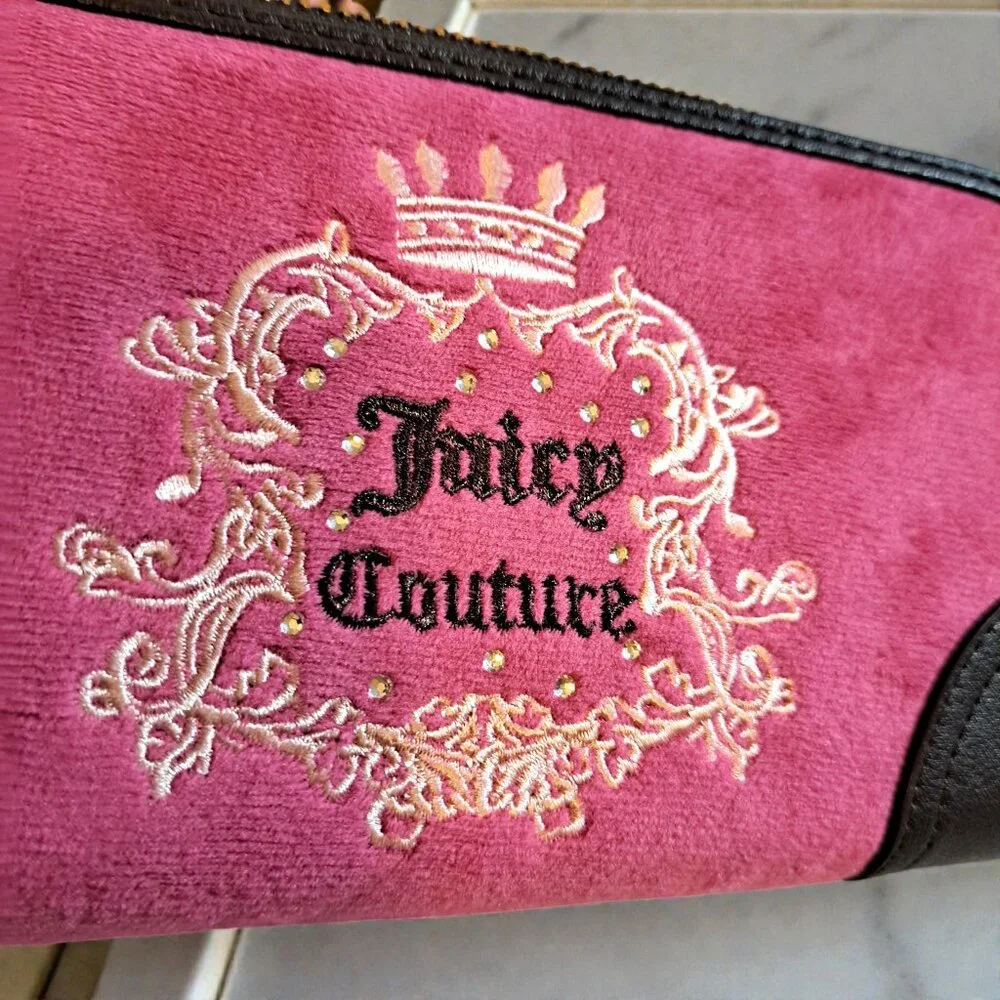 Juicy Couture Heritage Large Zip Around Raspberry Tart Box Set – NWT
